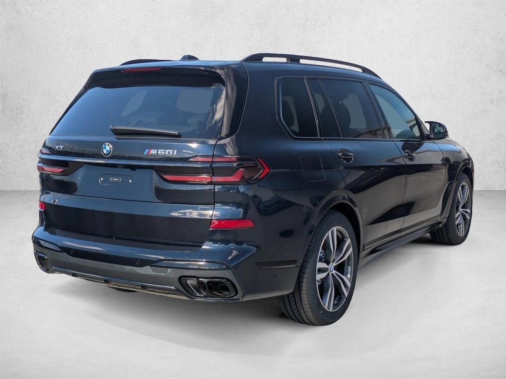 New 2026 BMW X7 M60i SUV