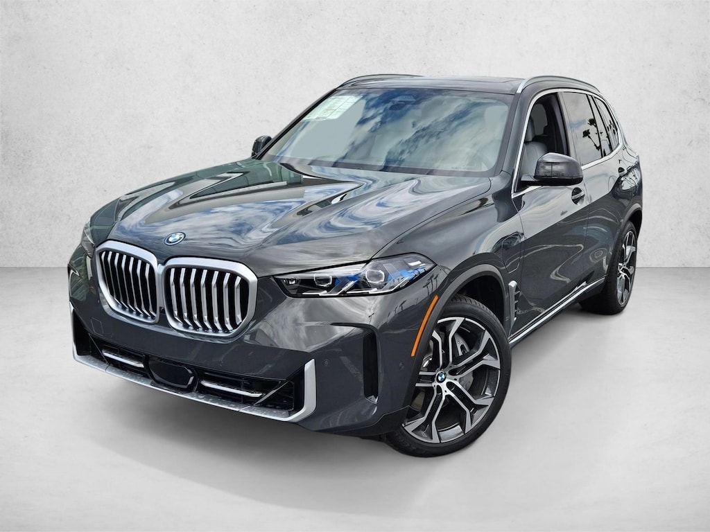 New 2026 BMW X5 PHEV xDrive50e SUV