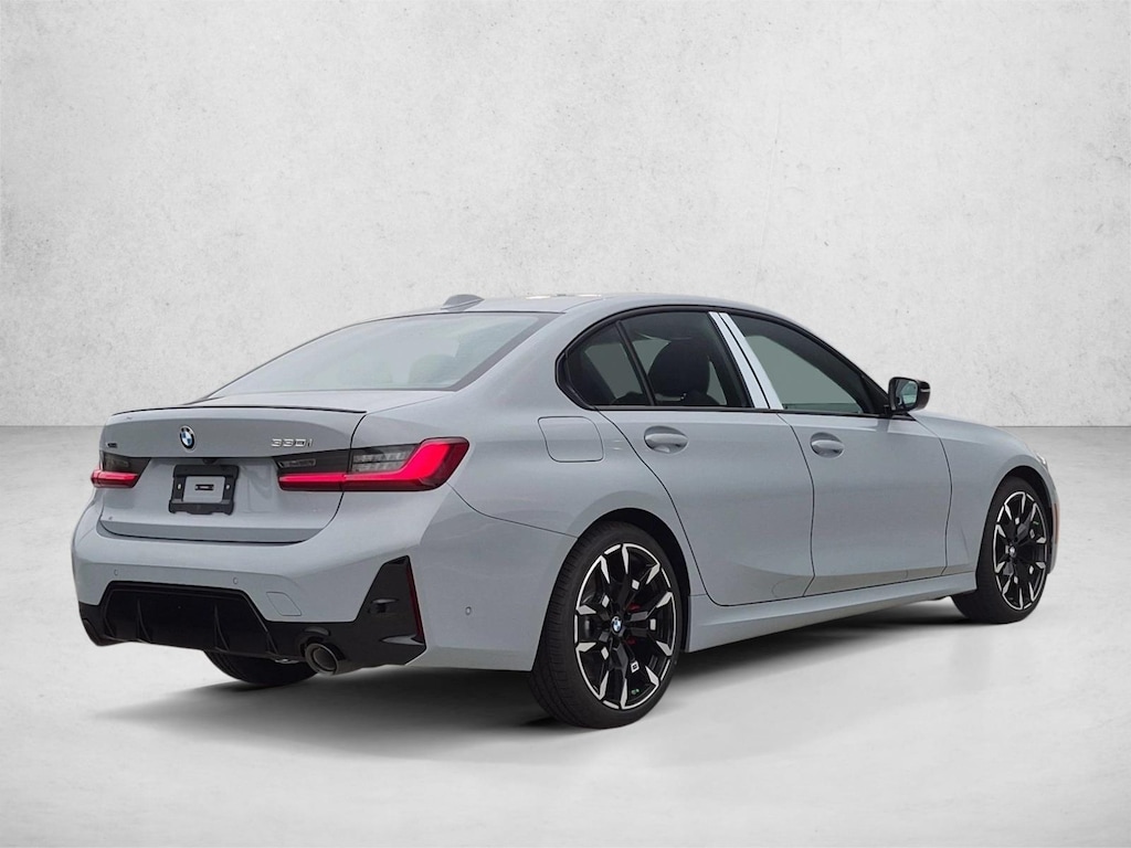 New 2026 BMW 330i xDrive Sedan