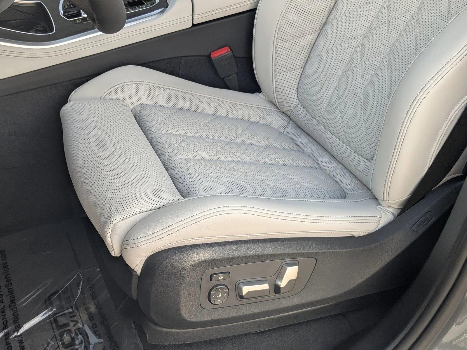 2026 Bmw X5 xDrive40i photo 2