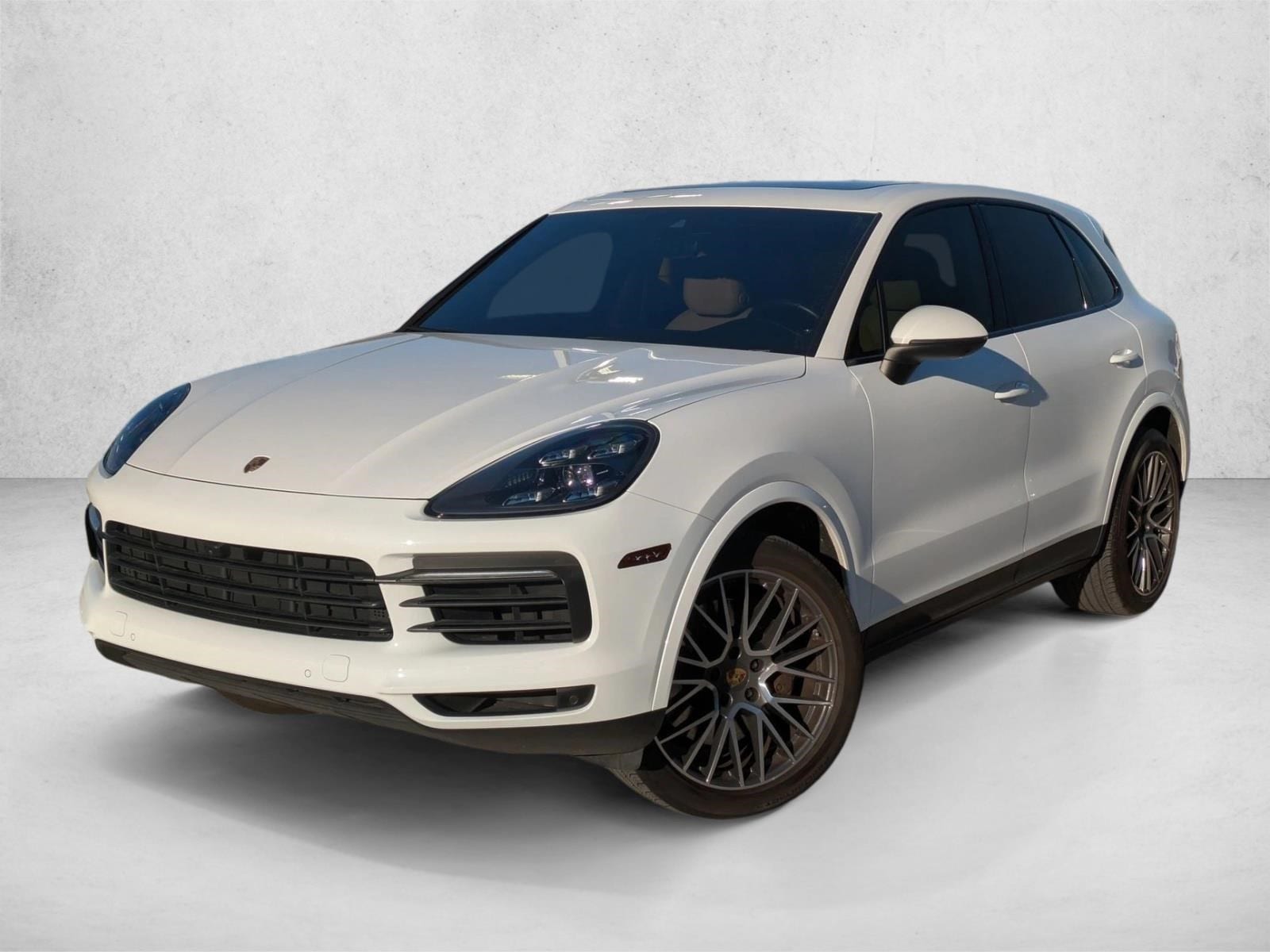 2021 Porsche Cayenne Base's photo