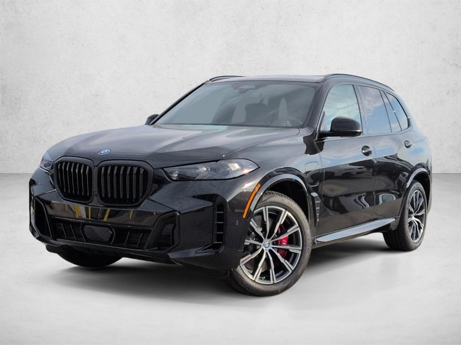 2026 BMW X5 xDrive50e's photo
