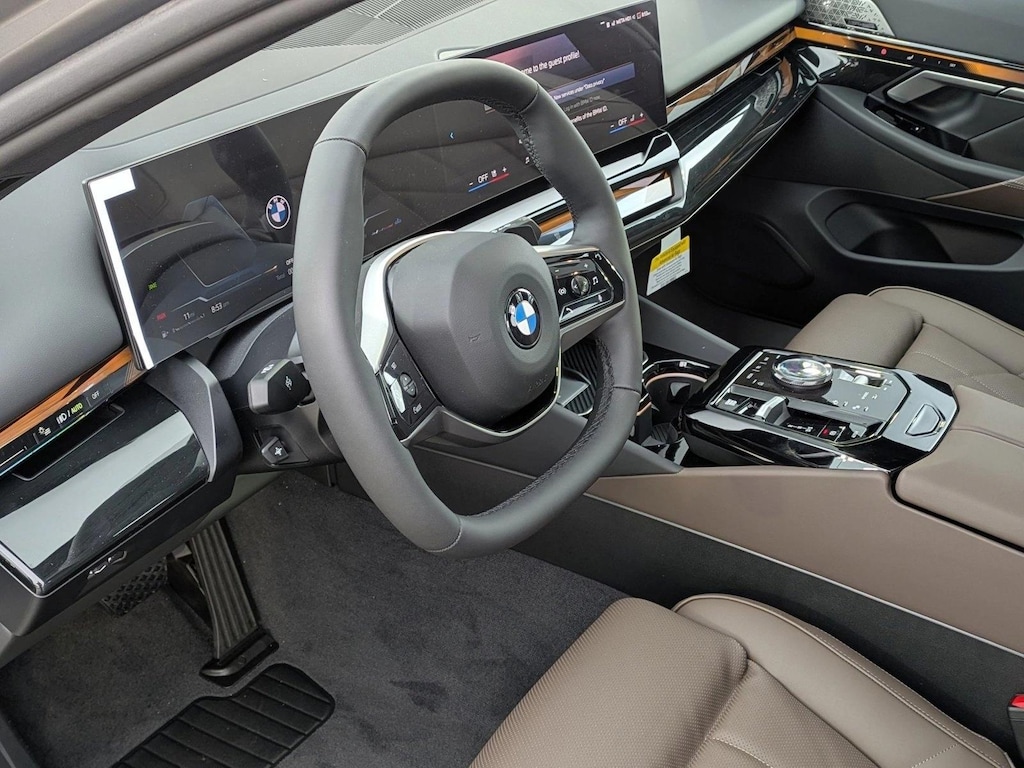 New 2026 BMW 530i xDrive Sedan