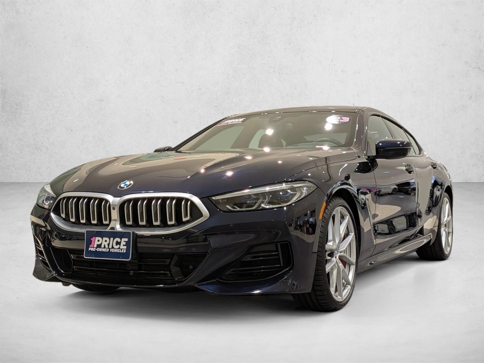 2023 BMW 8 Series 840i's photo