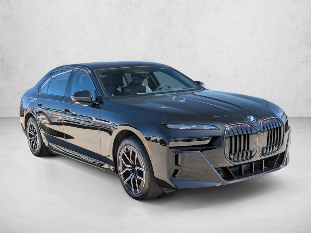Used 2025 BMW 750e xDrive Sedan