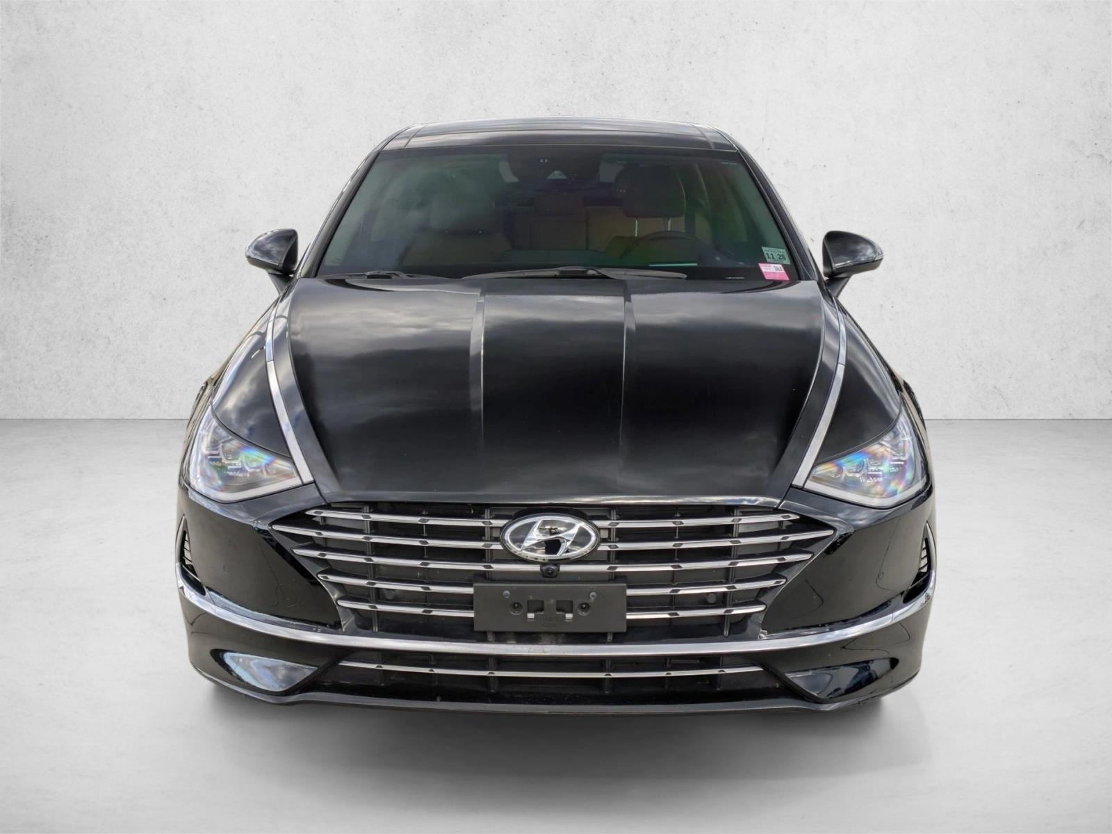 2023 Hyundai Sonata Hybrid Limited photo 2