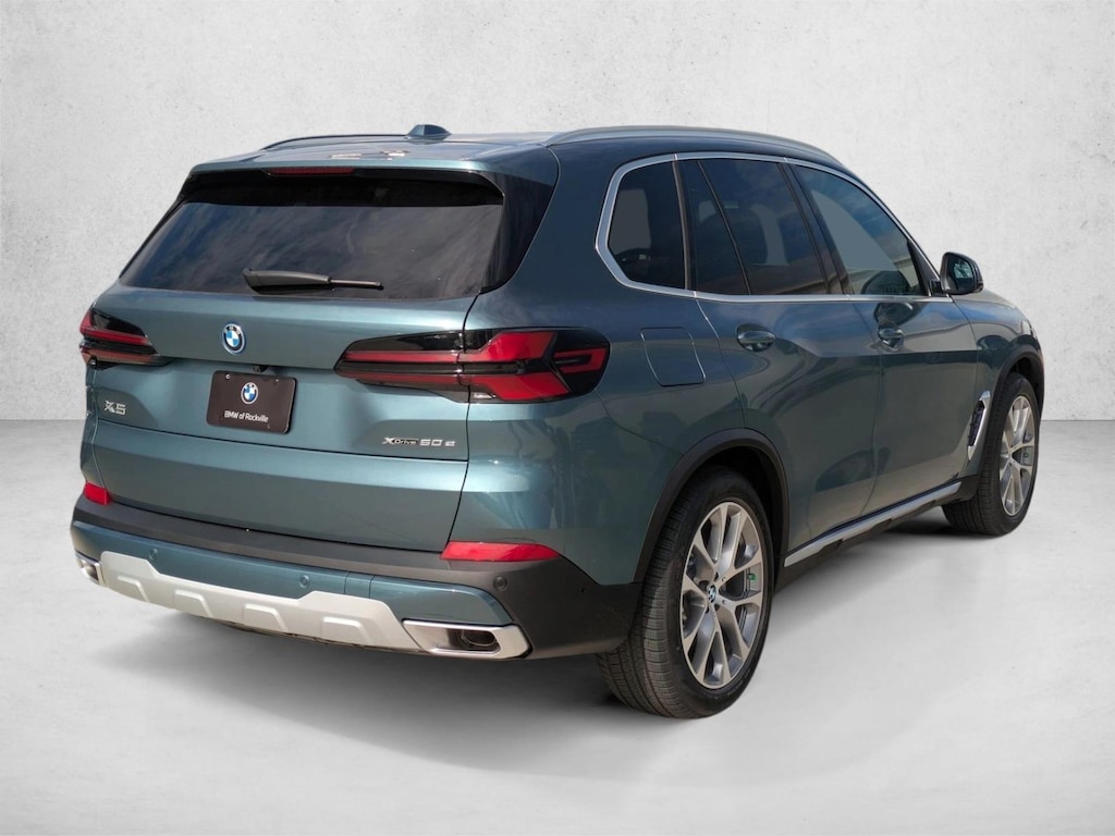 New 2026 BMW X5 PHEV xDrive50e SUV