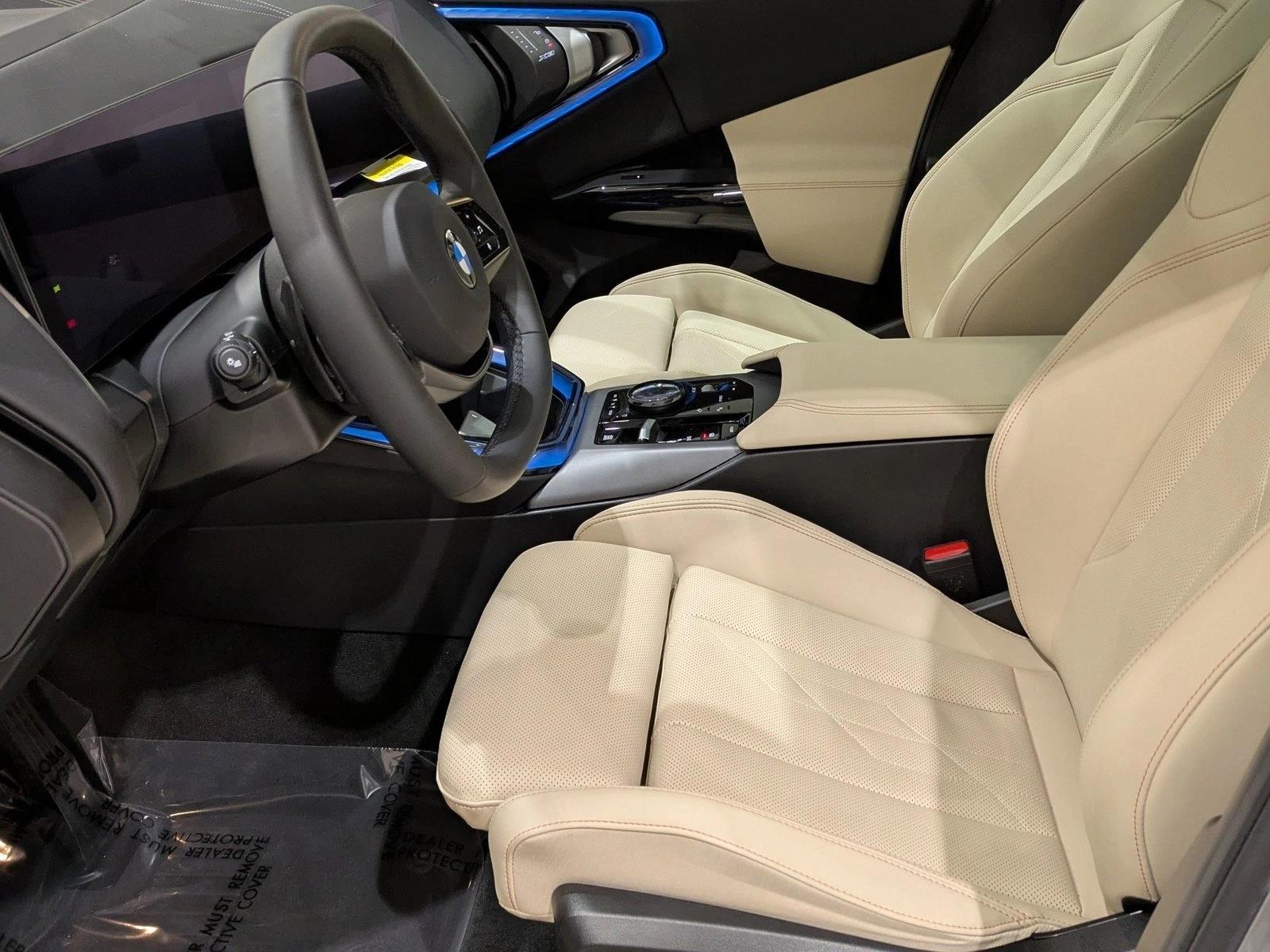 2026 BMW X3 30 - Photo 16