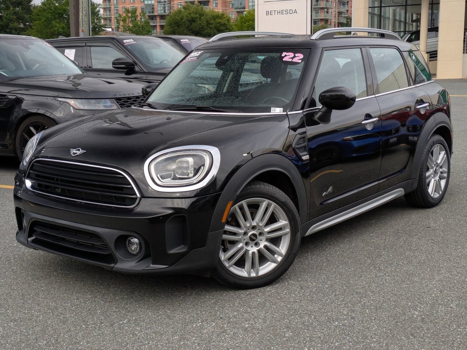 2022 MINI Countryman's photo