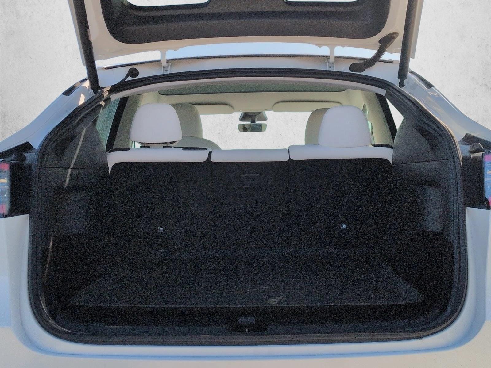2021 Tesla Model Y Long Range - Photo 6