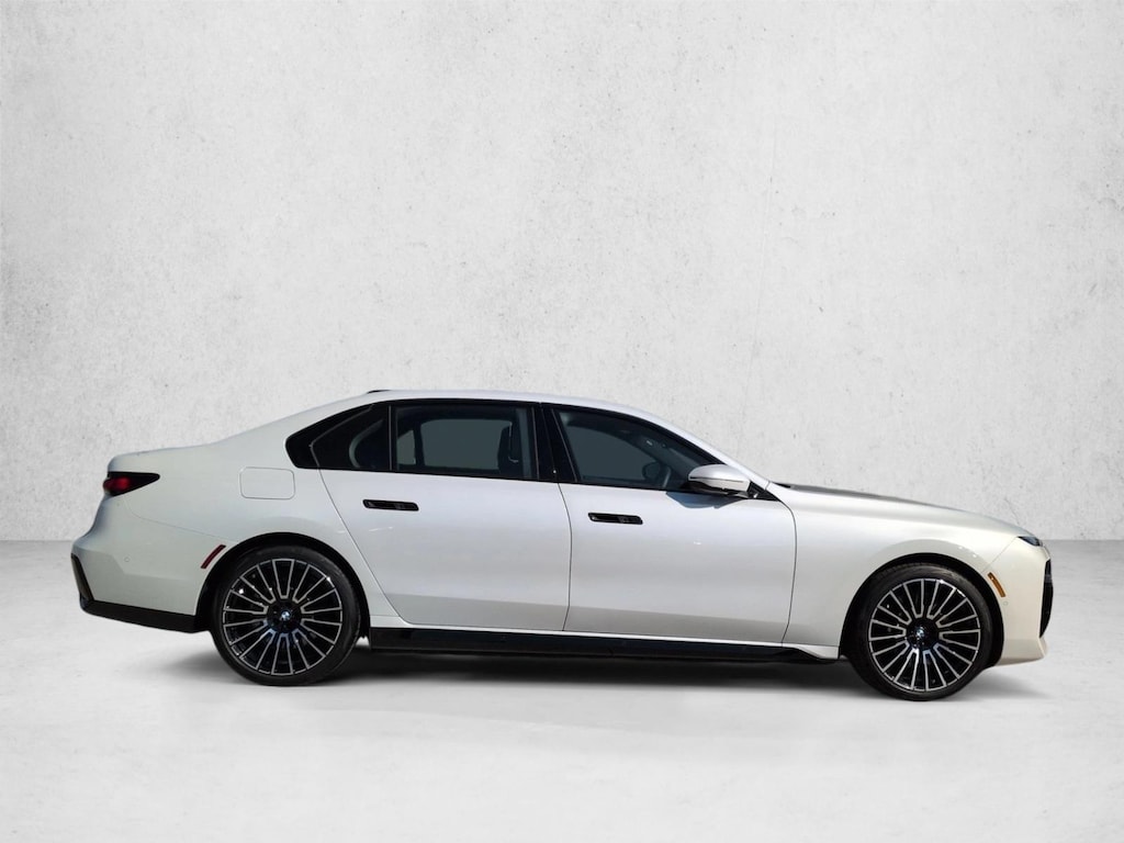 Certified 2026 BMW 750e xDrive Sedan