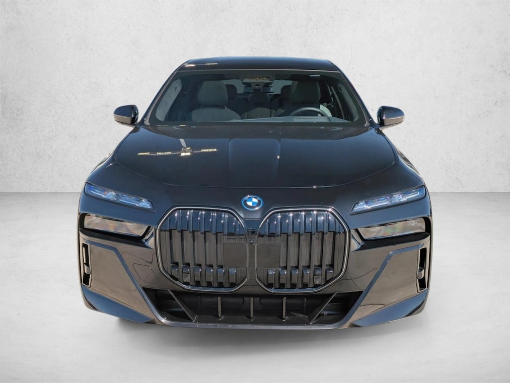 Used 2025 BMW 750e xDrive Sedan