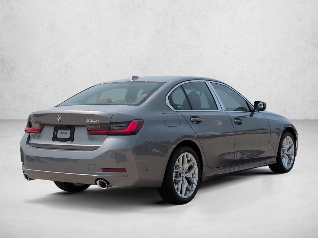 New 2026 BMW 330i xDrive Sedan