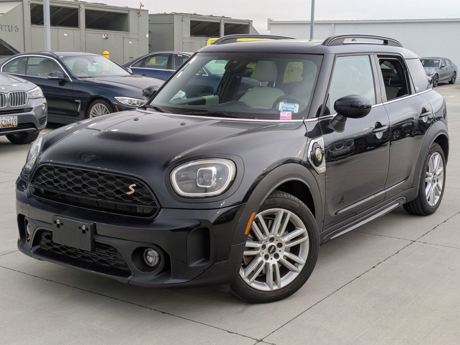 2023 MINI Countryman S E PHEV's photo