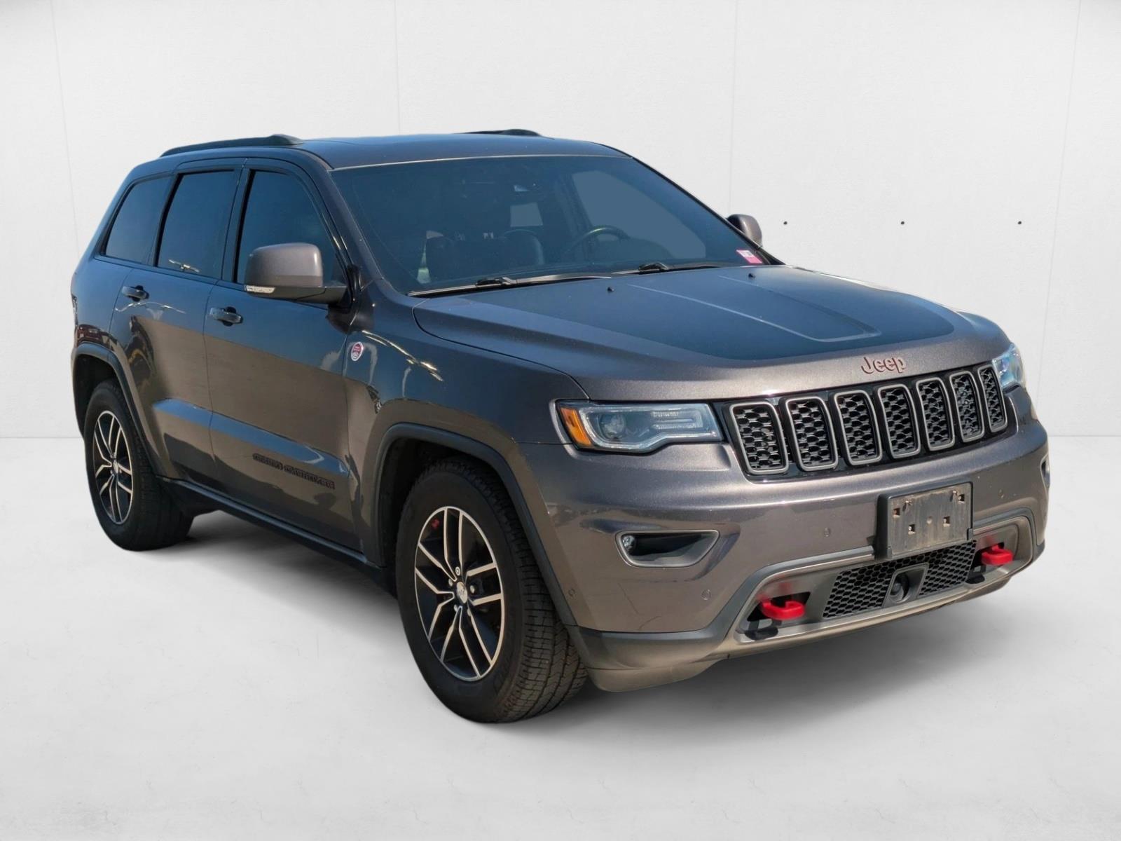 2018 Jeep Grand Cherokee Trailhawk photo 3