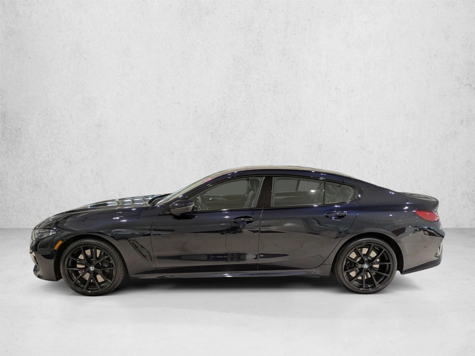 2026 BMW 8 Series 840i - Photo 9