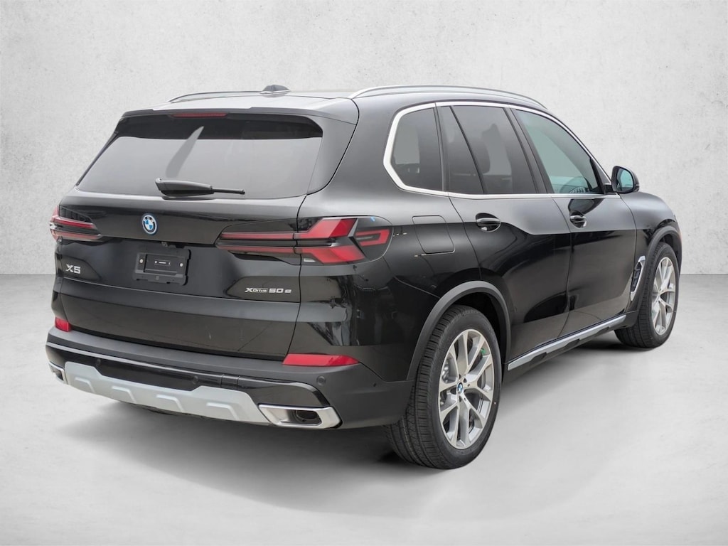 New 2026 BMW X5 PHEV xDrive50e SUV