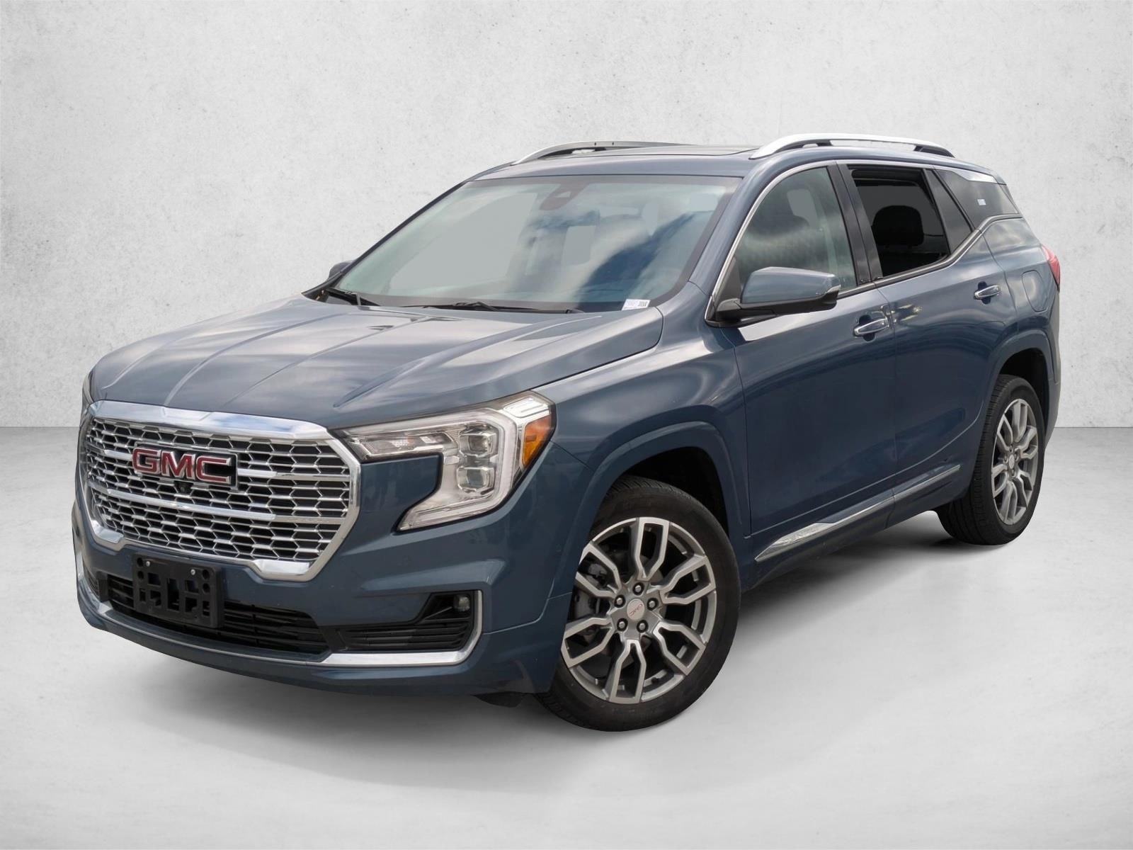 2024 GMC Terrain Denali AWD's photo