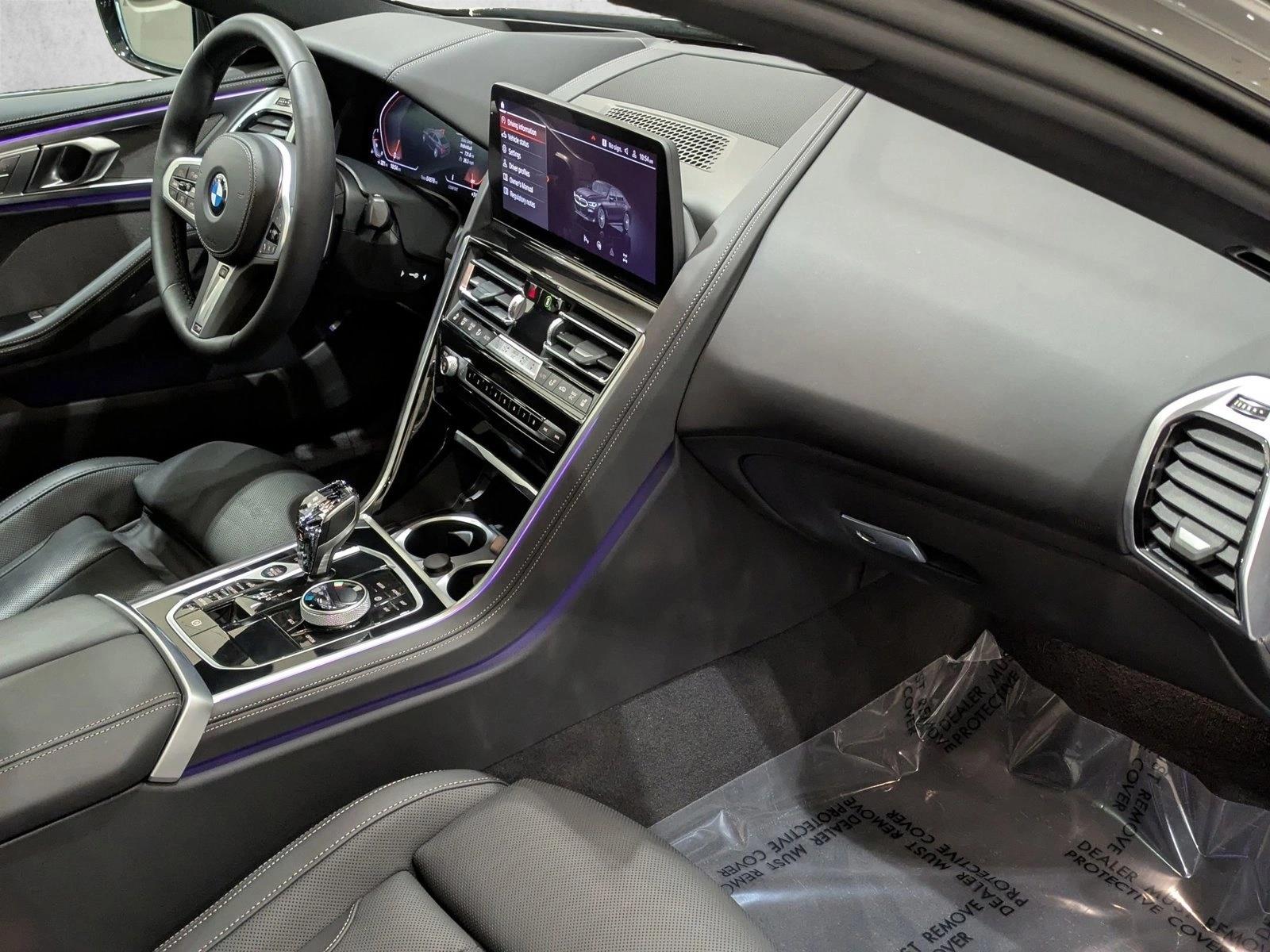 2026 BMW 8 Series 840i - Photo 24