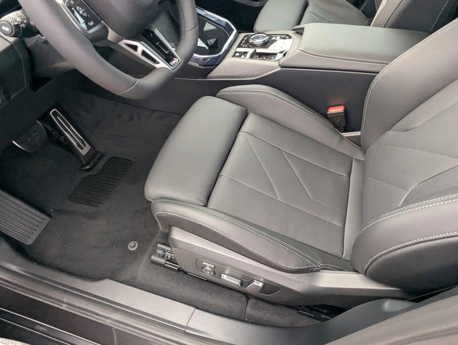 2025 Bmw X3 30x Drive photo 4