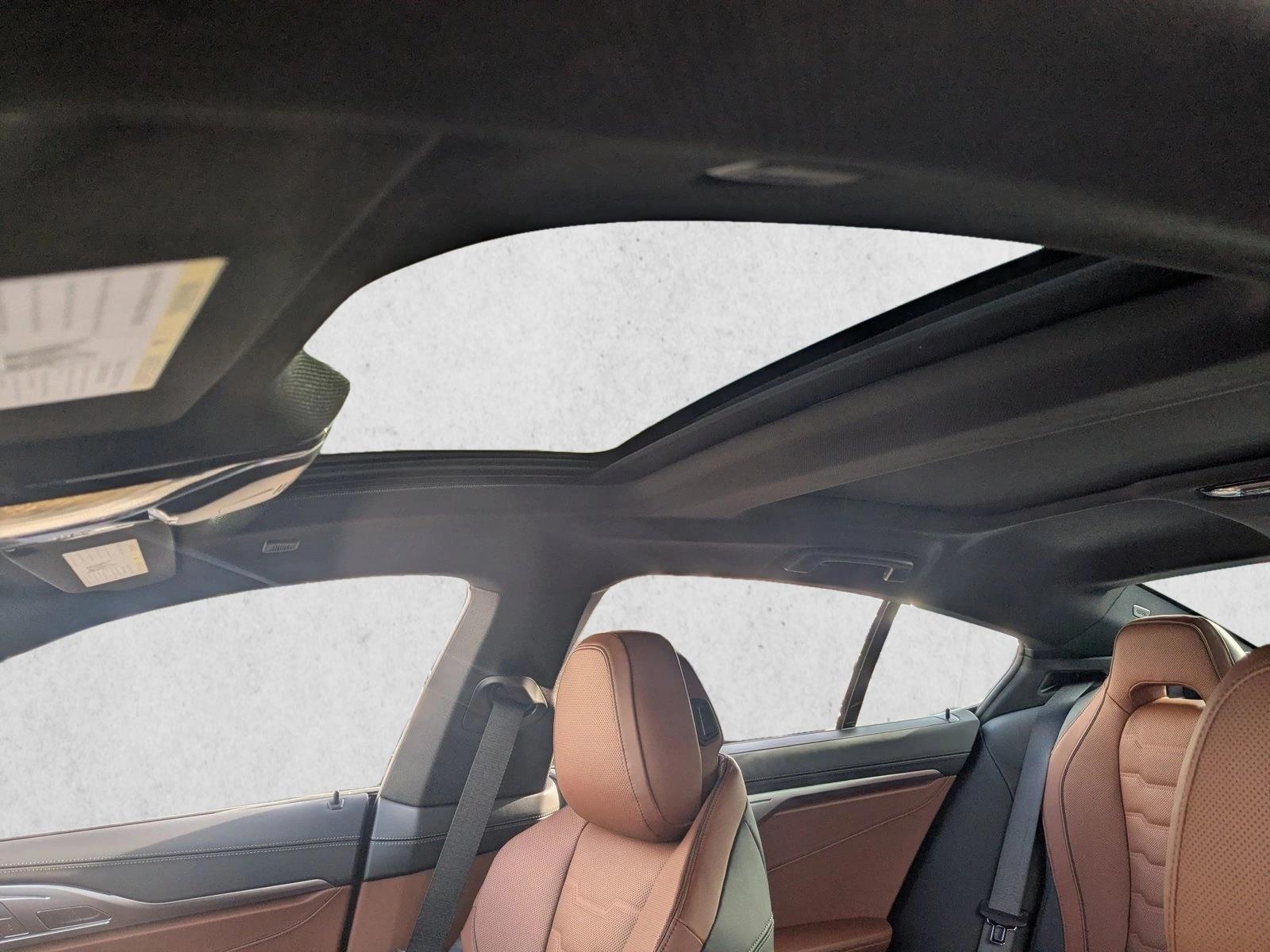 2026 BMW 8 Series 840i - Photo 17