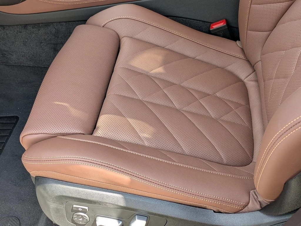 New 2026 BMW X5 xDrive40i SUV