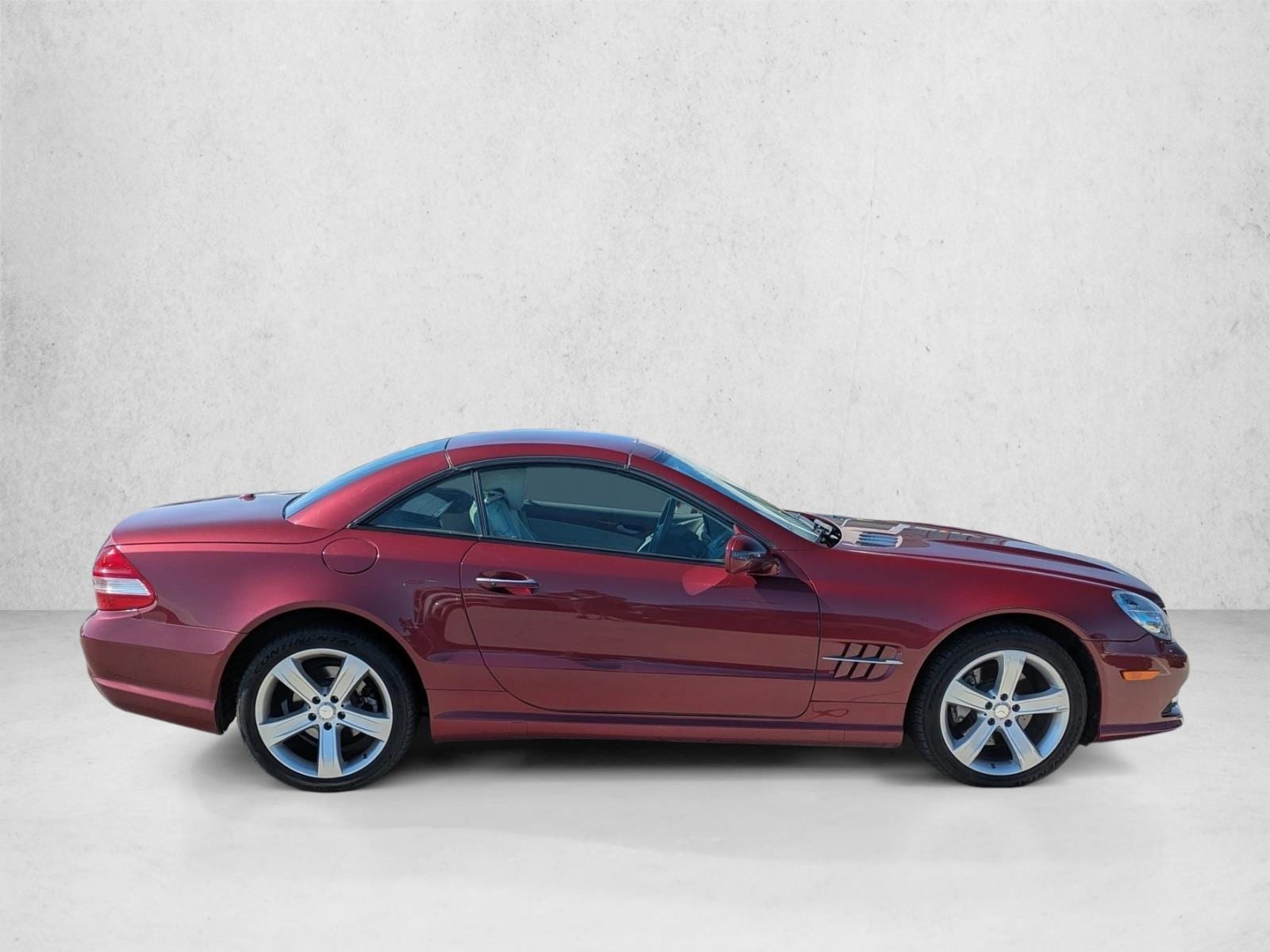 2009 Mercedes-Benz SL-Class SL550 - Photo 4