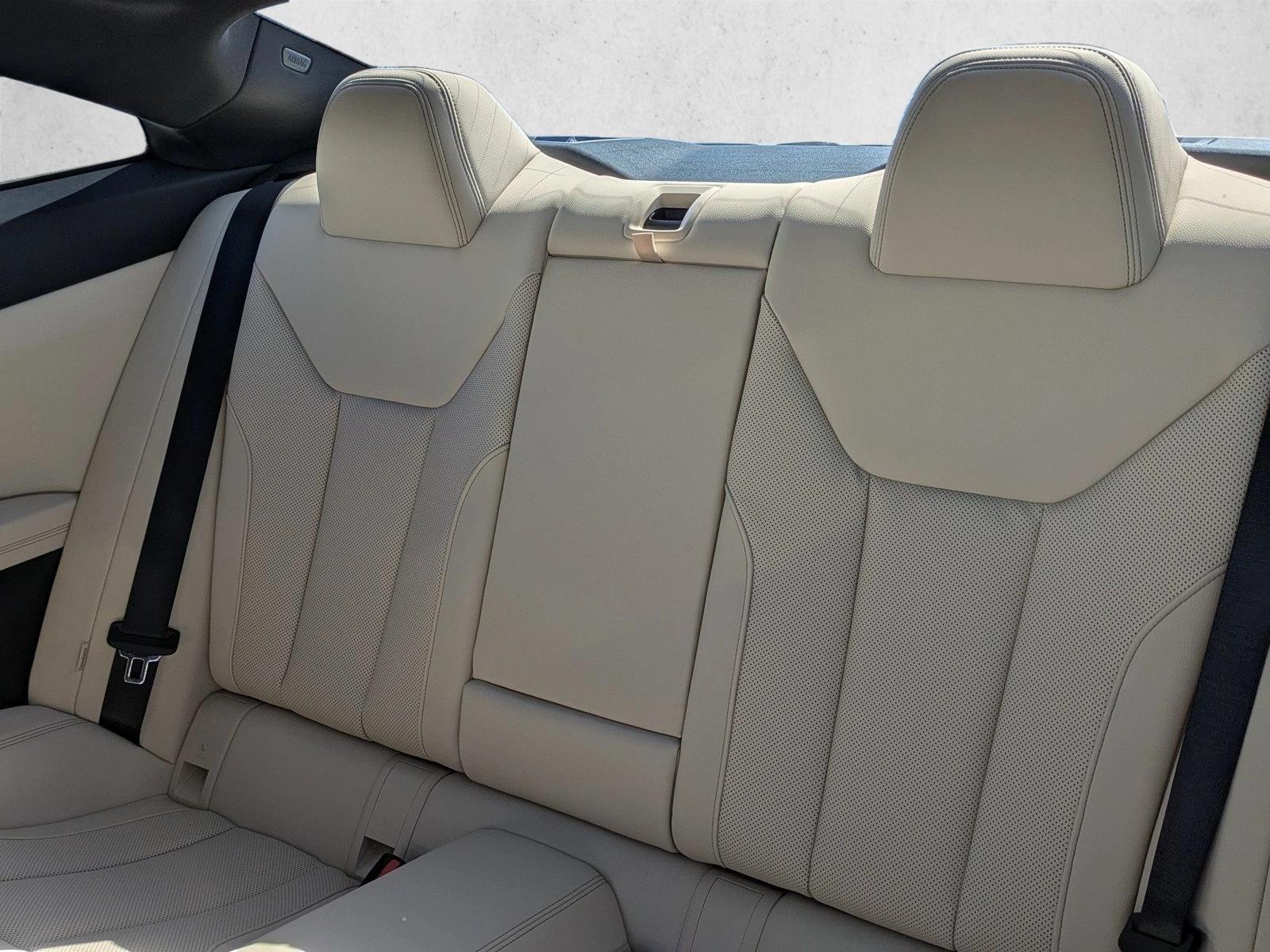 2026 BMW 4 Series 430i - Photo 17