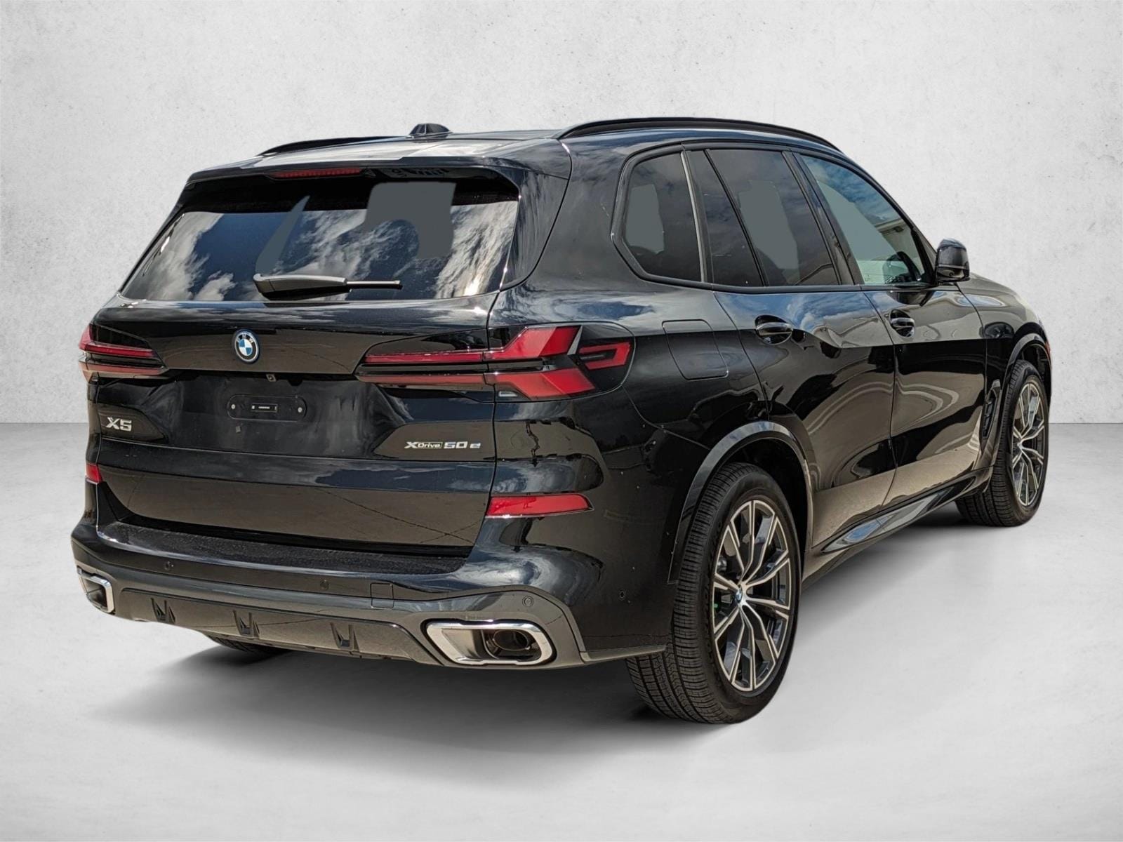 2026 BMW X5 50e