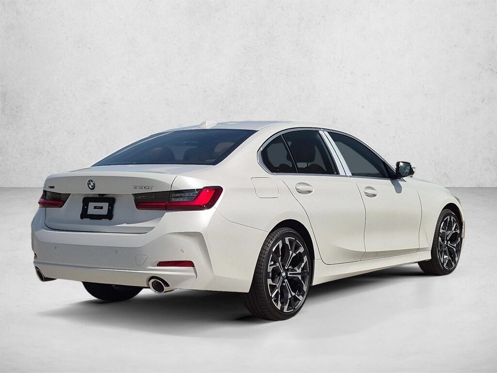 New 2026 BMW 330i xDrive Sedan
