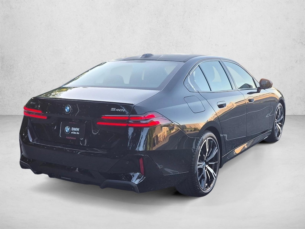 New 2027 BMW 540i xDrive Sedan