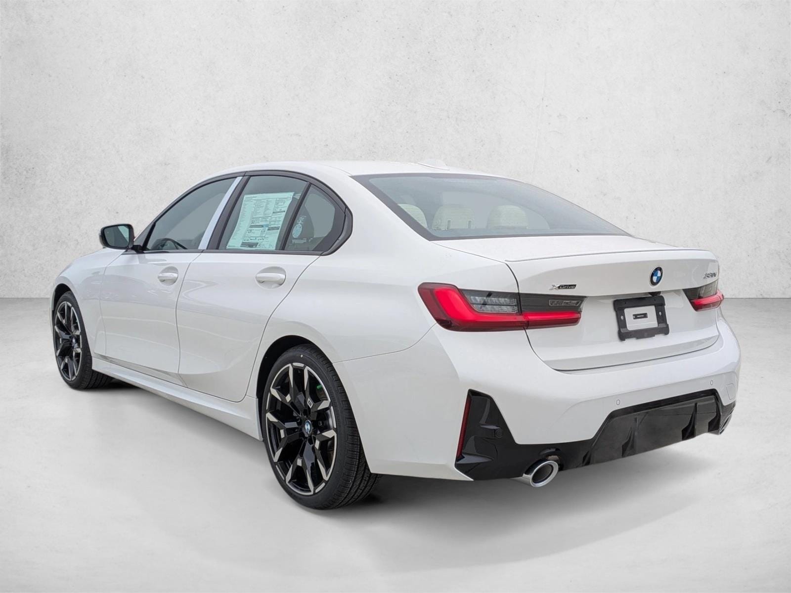 2026 BMW 3 Series 330i - Photo 9