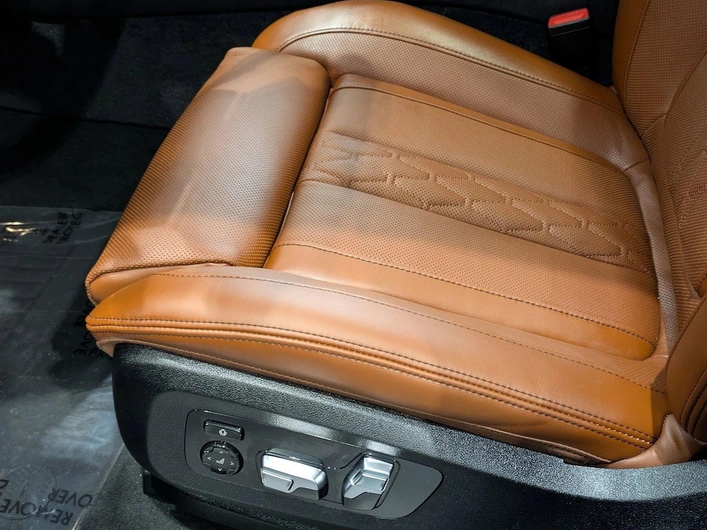 New 2026 BMW X5 M60i SUV