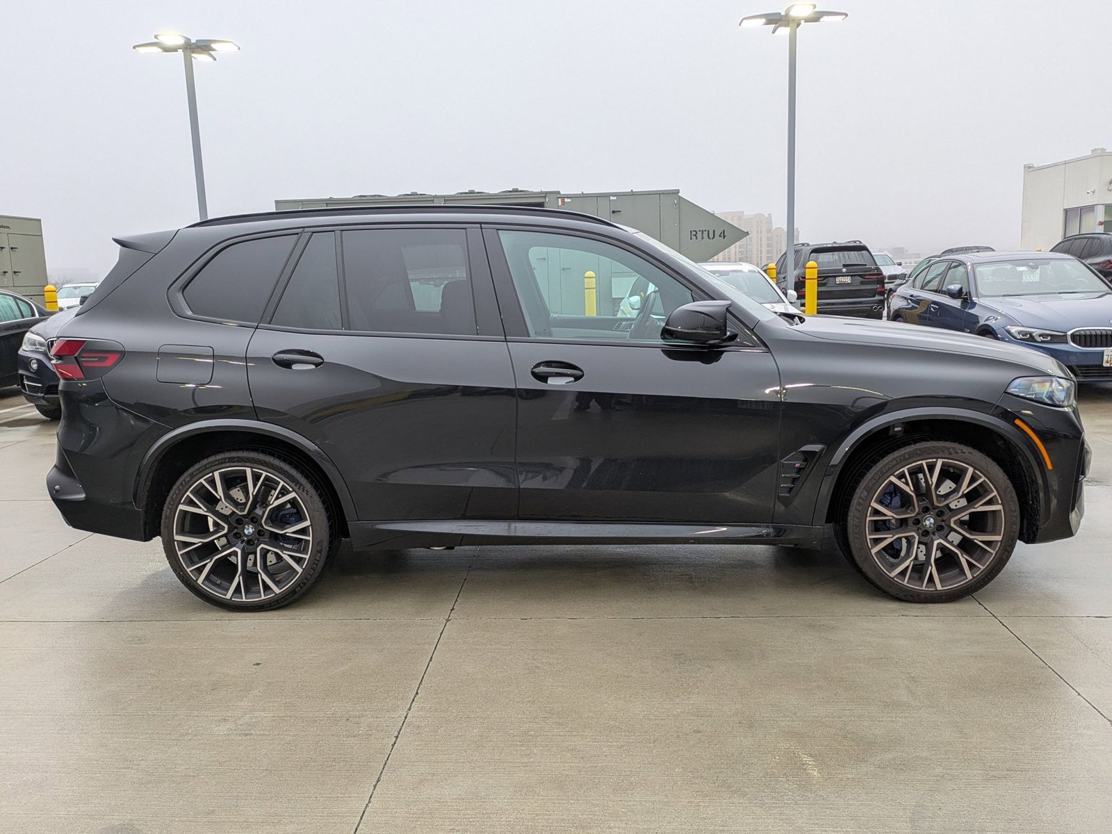 2026 Bmw X5 X5 M Competition photo 4