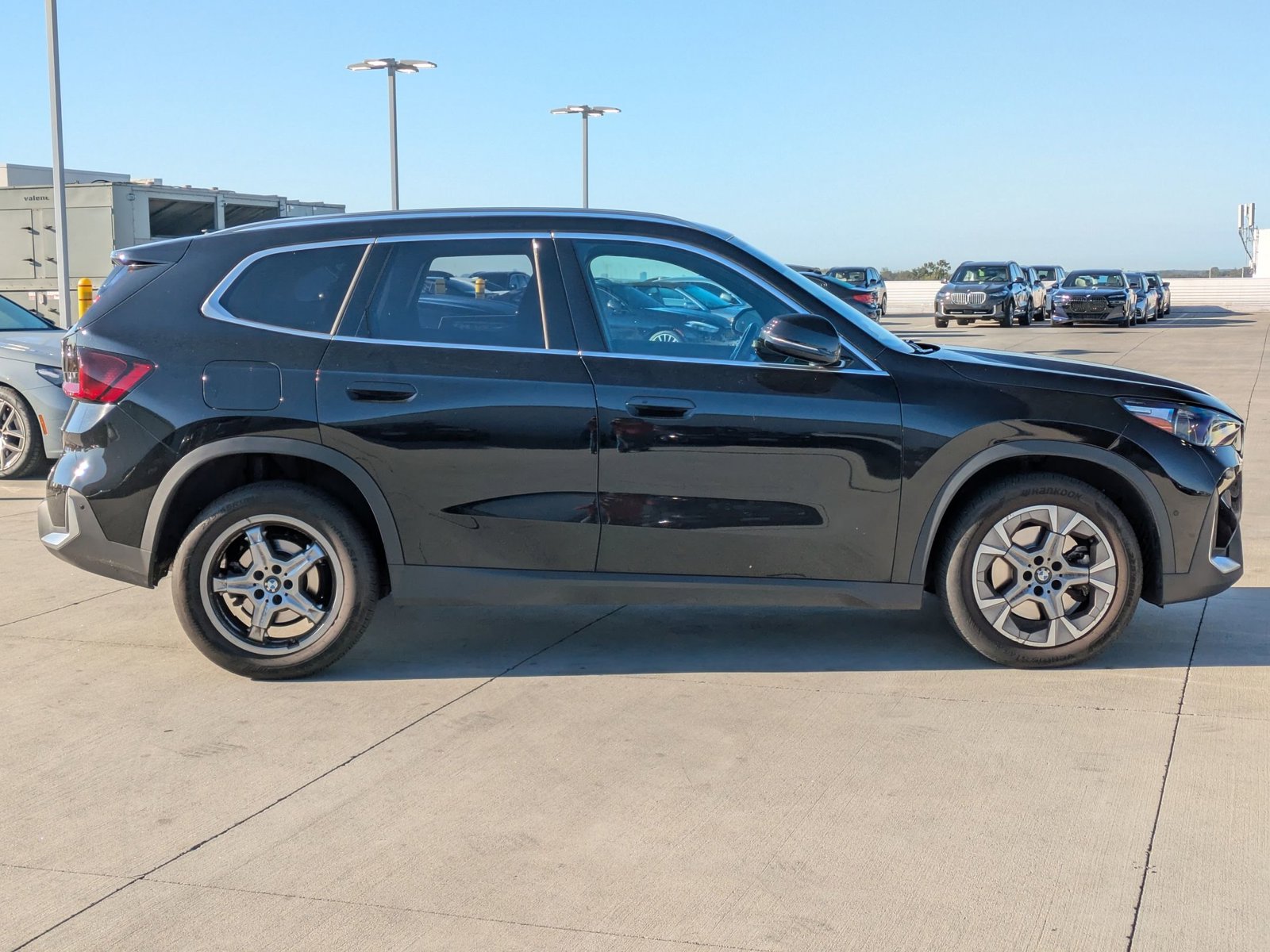 2023 Bmw X1 XDrive28i photo 2