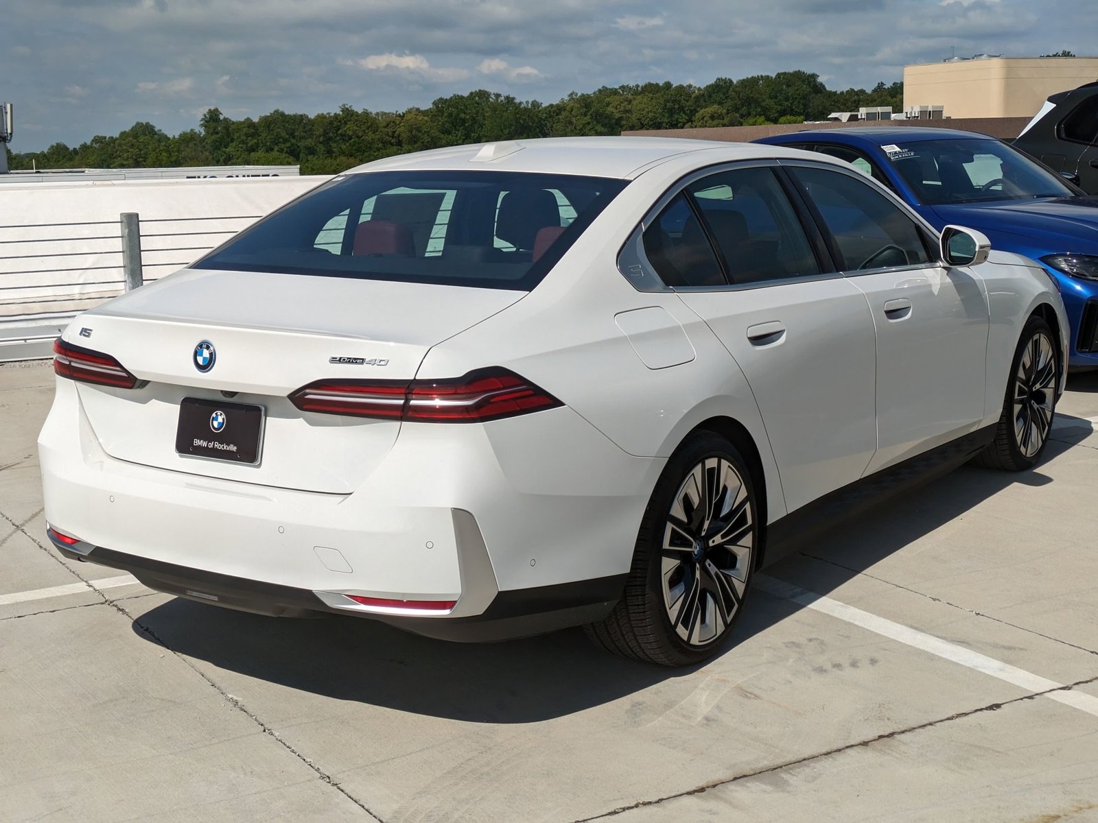 2024 Bmw i5 eDrive40 photo 2