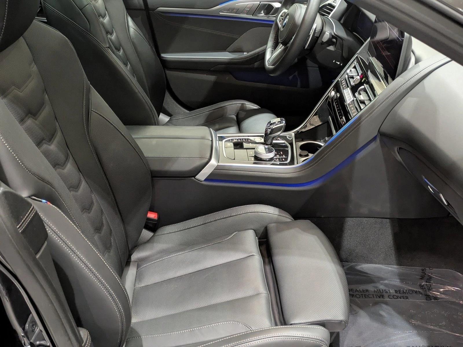 2026 BMW 8 Series 840i - Photo 23