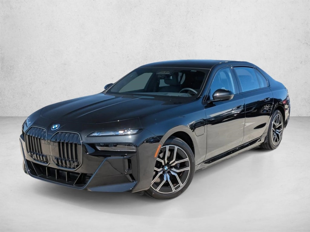 Used 2025 BMW 750e xDrive Sedan