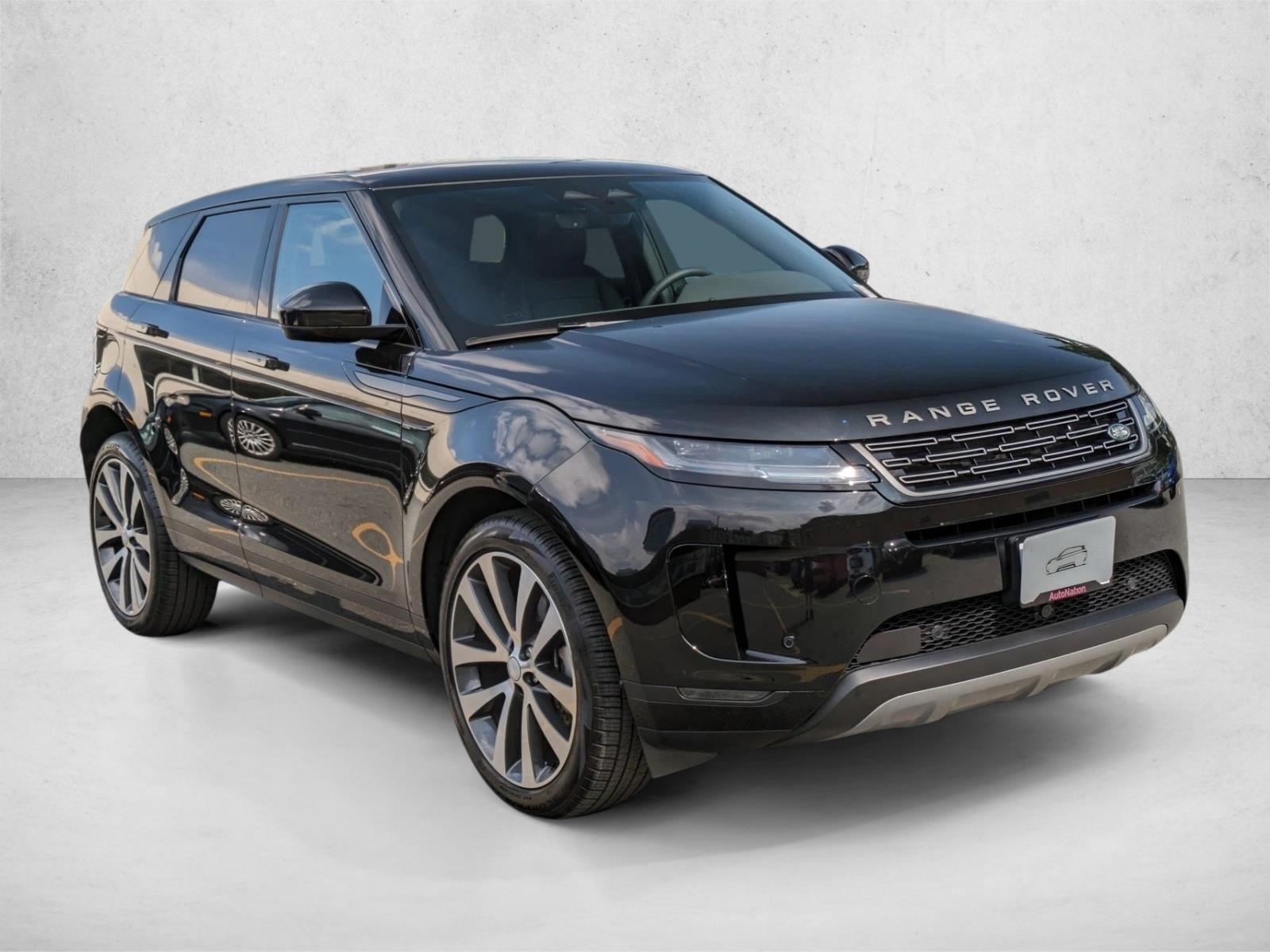 2025 Land Rover Range Rover Evoque S photo 3