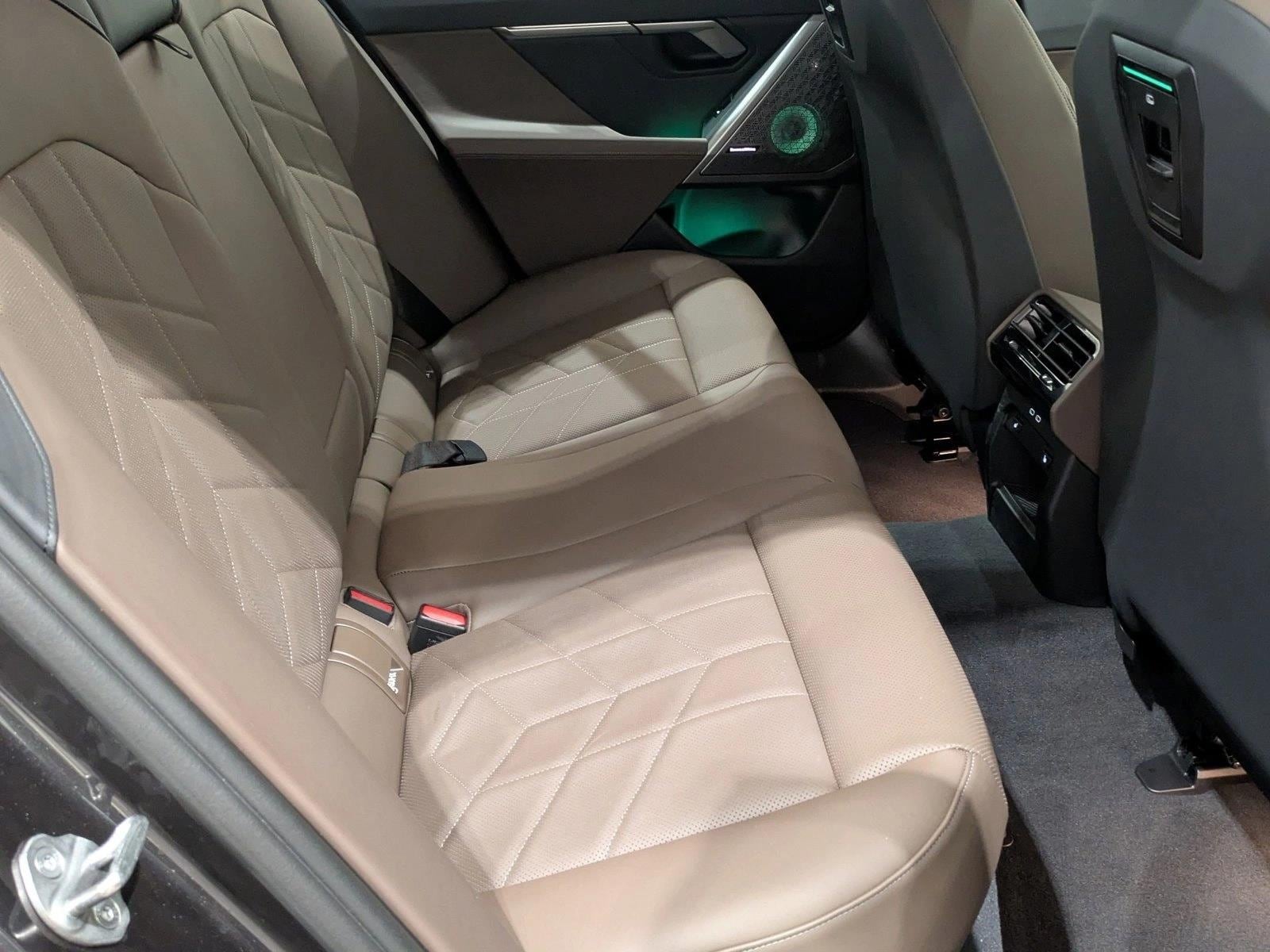 2024 BMW i5 40 - Photo 21