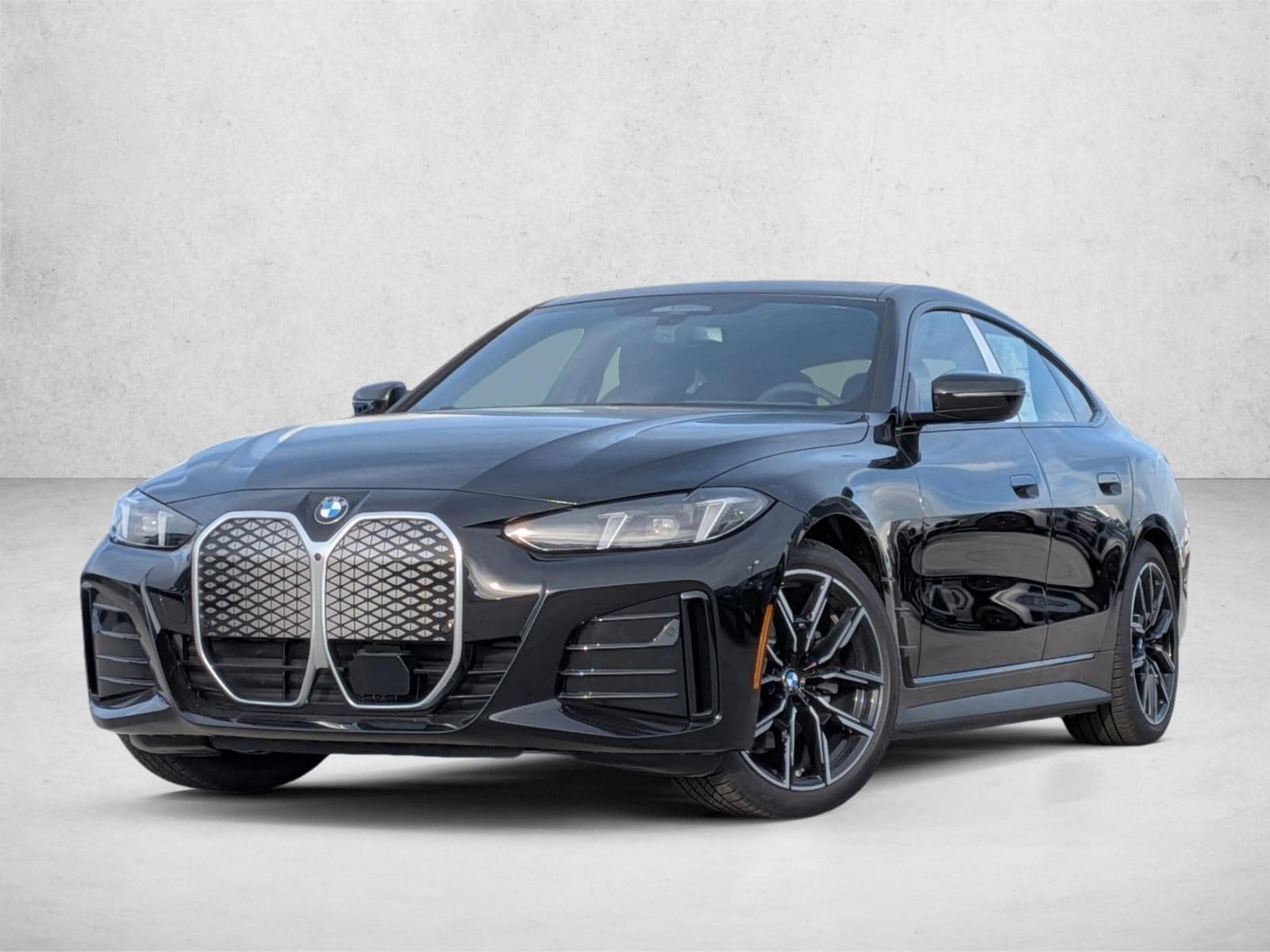 2026 BMW i4 40's photo