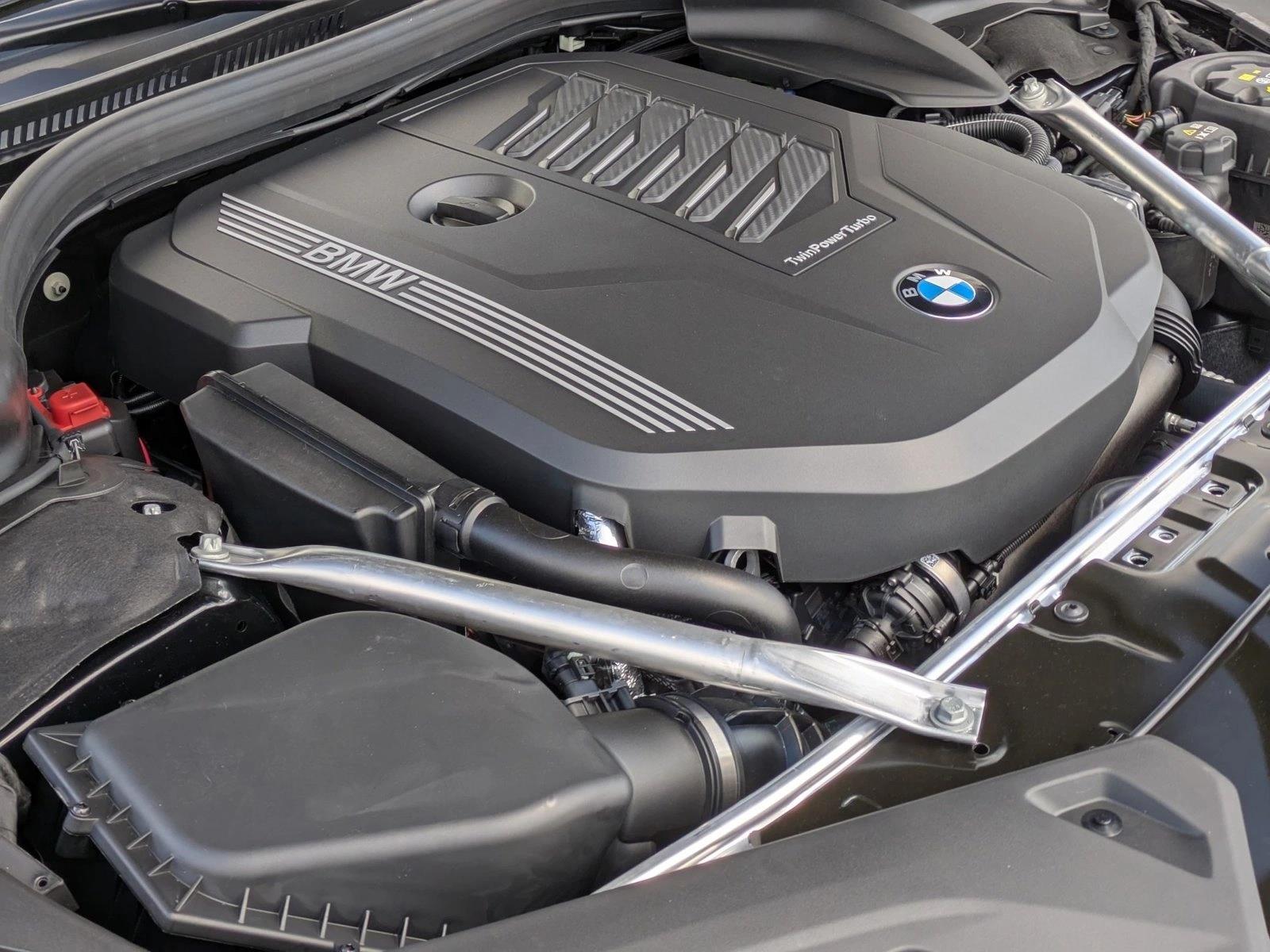 2026 BMW 8 Series 840i - Photo 18