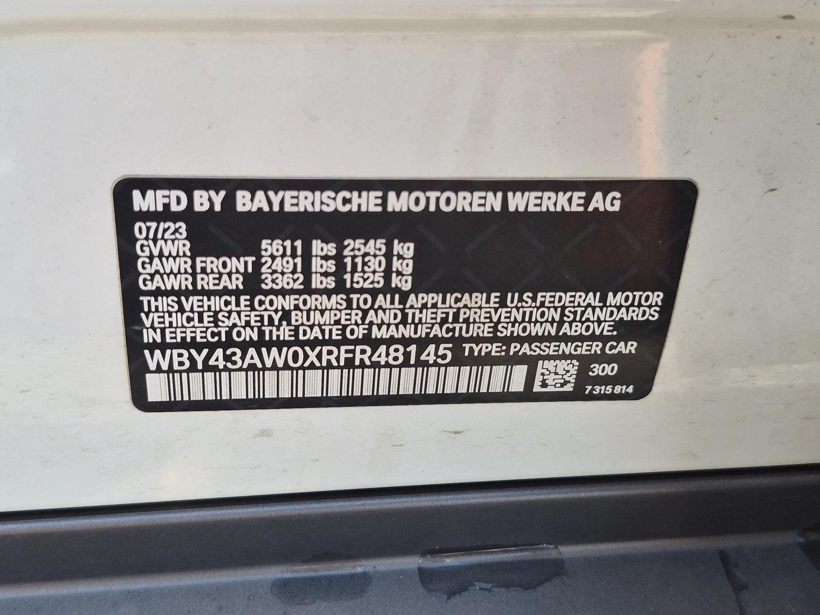2024 BMW i4 35 - Photo 17