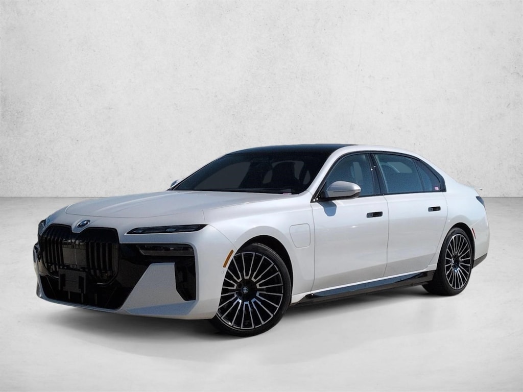 Certified 2026 BMW 750e xDrive Sedan