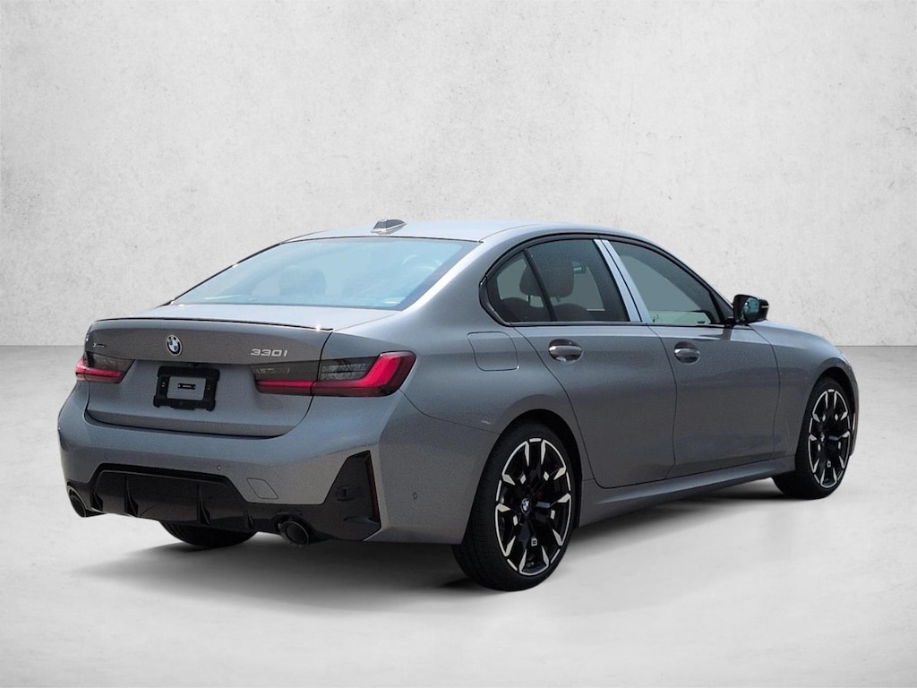 New 2026 BMW 330i xDrive Sedan