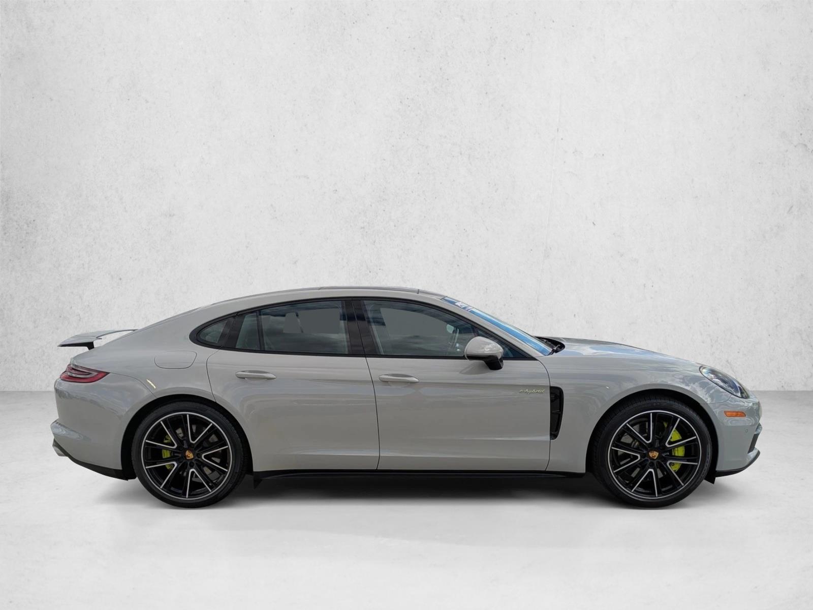 2018 Porsche Panamera 4 E-Hybrid photo 4