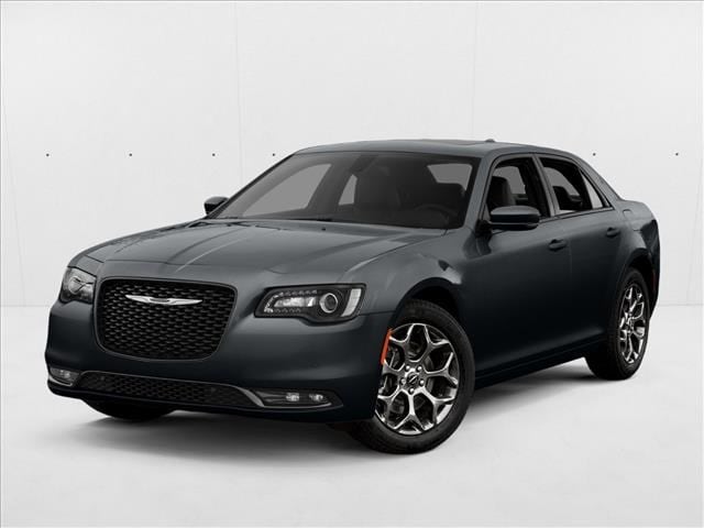 2016 Chrysler 300 S's photo
