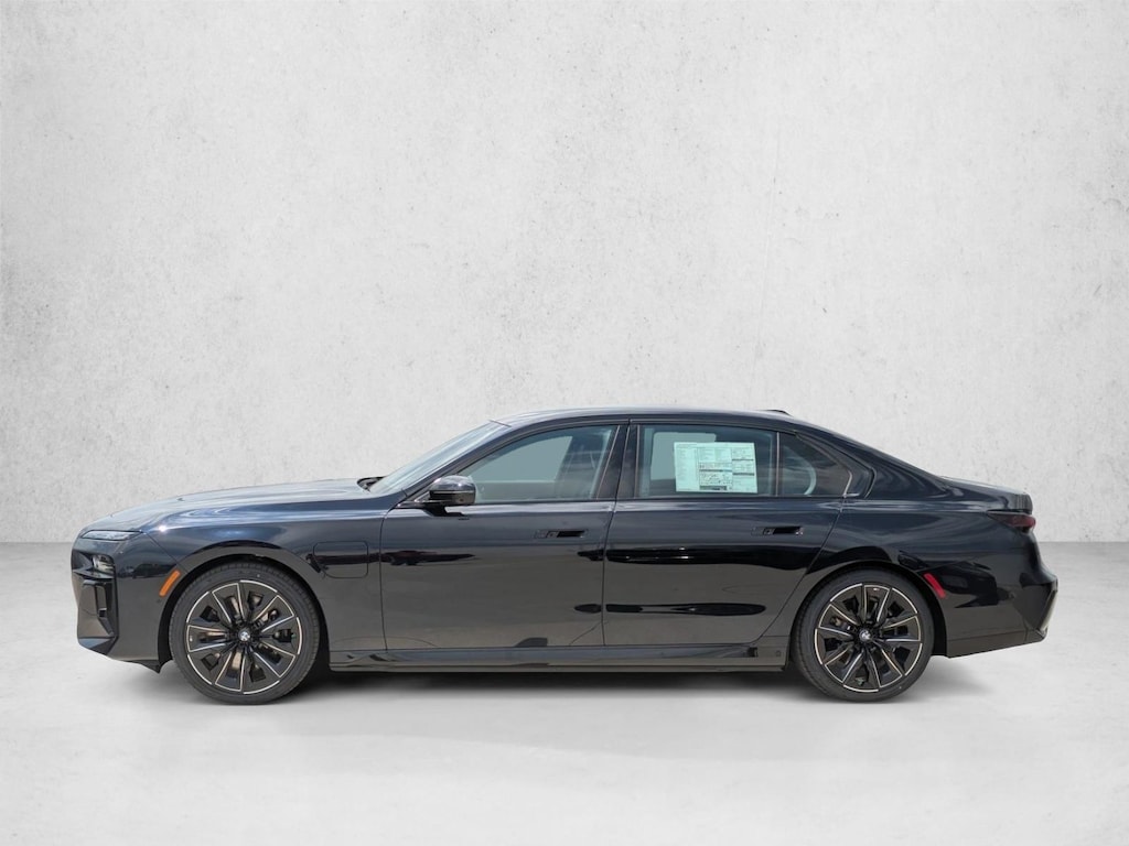 New 2026 BMW 750e xDrive Sedan