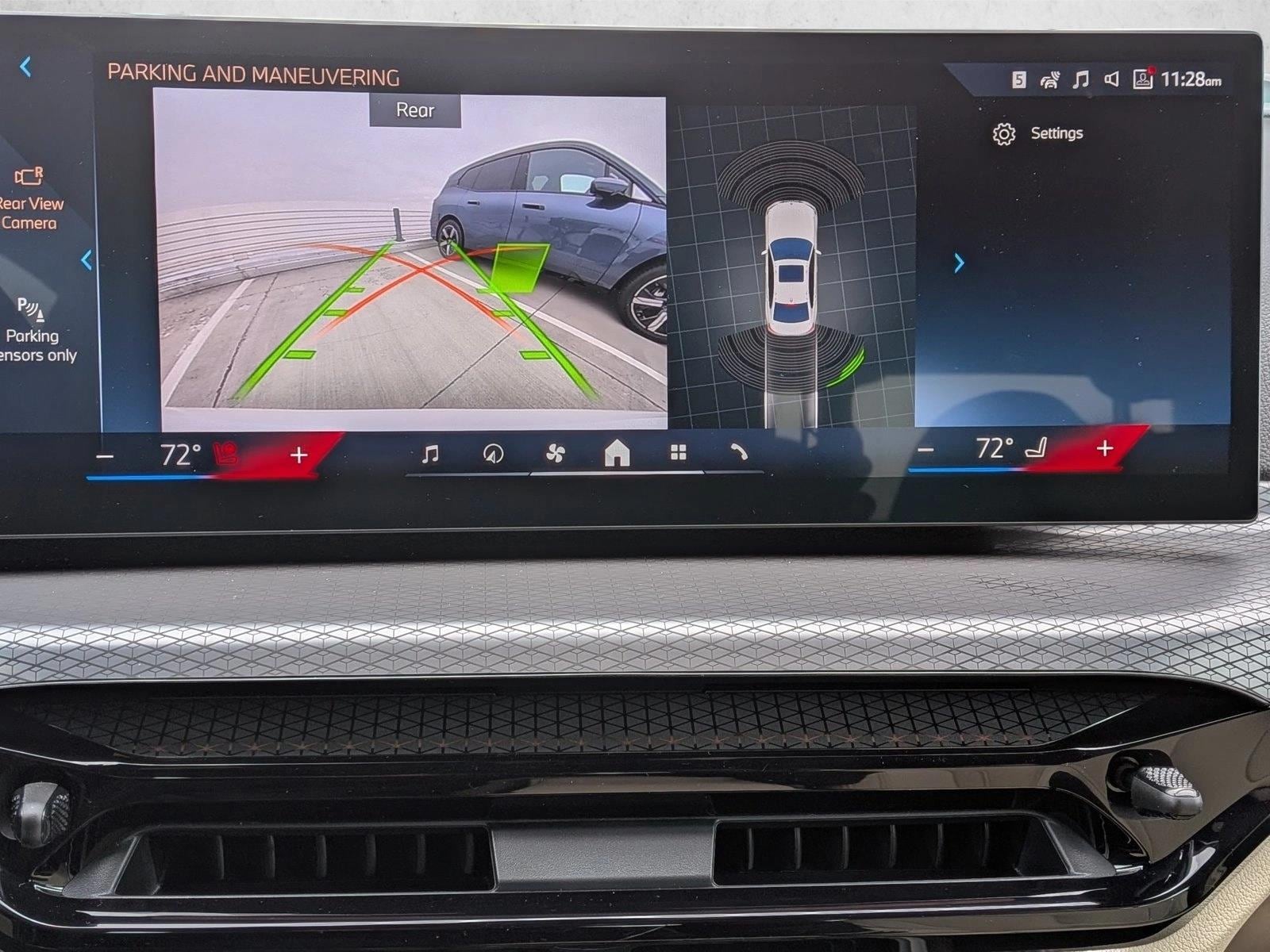 2026 BMW 3 Series 330i - Photo 13