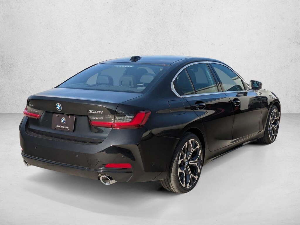 New 2026 BMW 330i xDrive Sedan